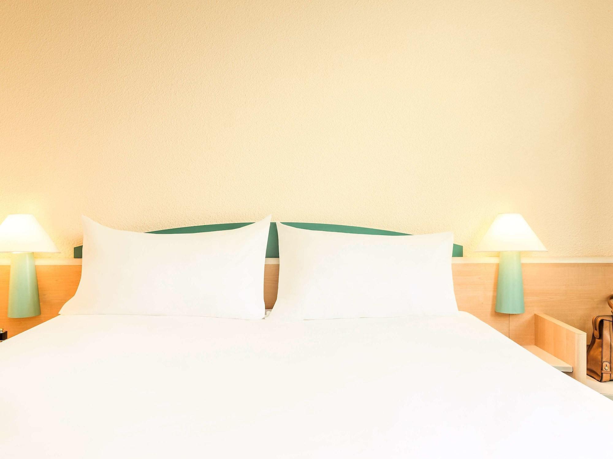 Ibis Paris Porte De Bercy Шарантон-ле-Пон Екстер'єр фото