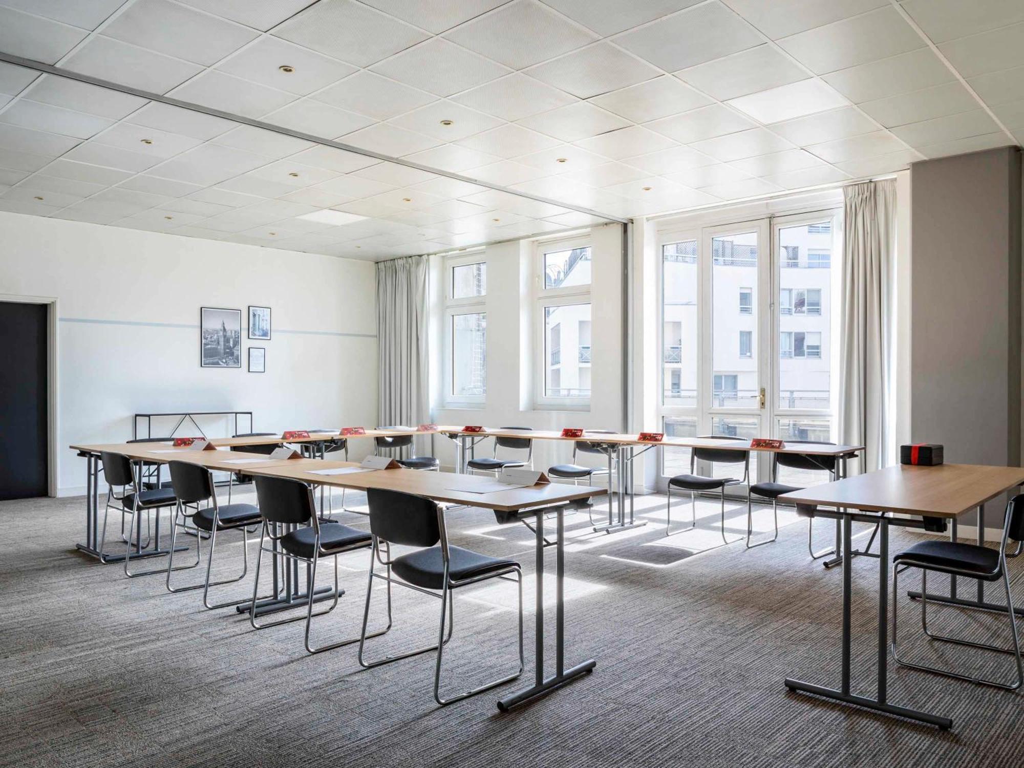 Ibis Paris Porte De Bercy Шарантон-ле-Пон Екстер'єр фото